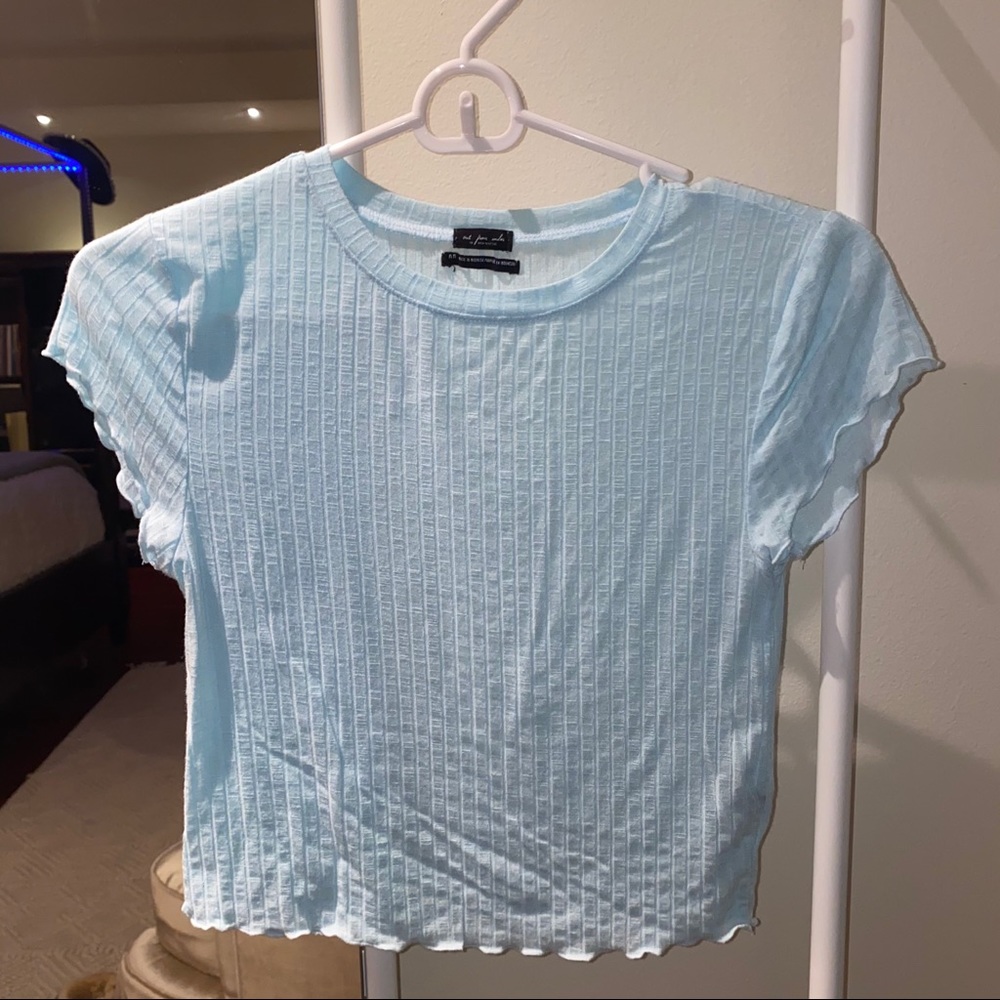 Urban outfitters short sleeve crop